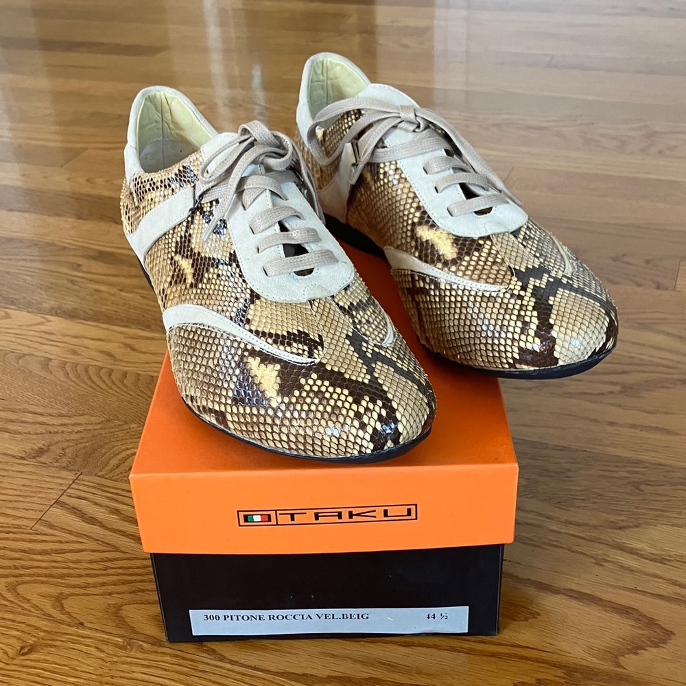 Stylish Snake Print Sneakers for Men, made in Italy, brand new - Picture 2 of 3
